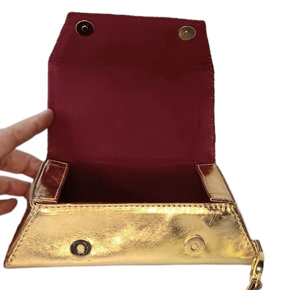 Gold Bar Purse Wristlet Clutch with Red Interior - Picture 3 of 12